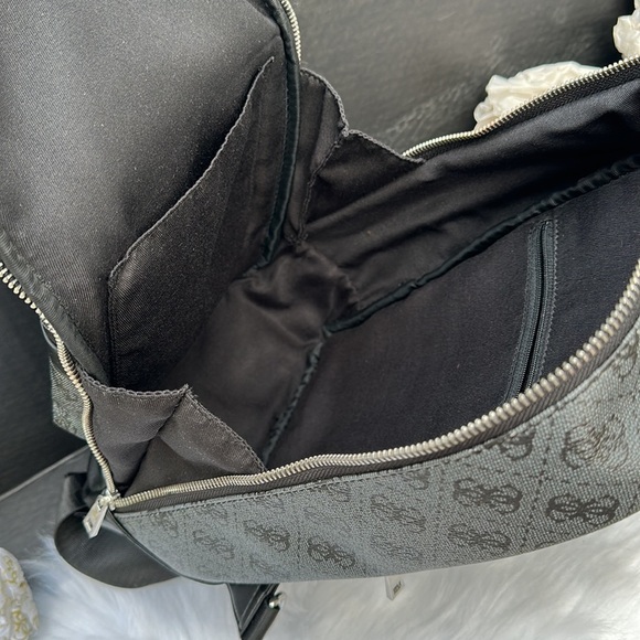 New GUESS Men’s Bag - Picture 11 of 13
